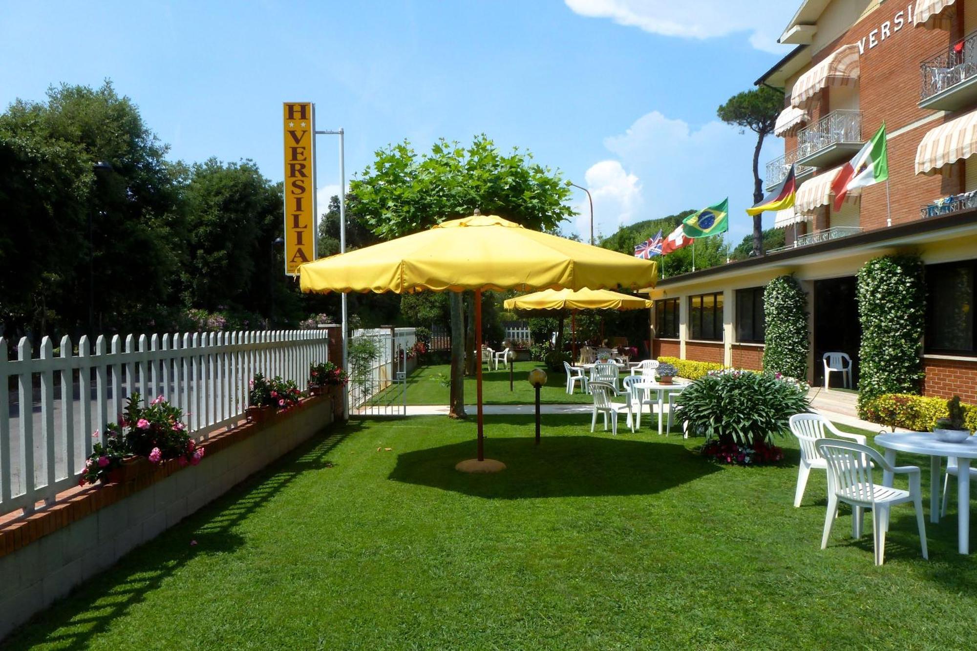 Hotel Versilia Lido di Camaiore Dış mekan fotoğraf