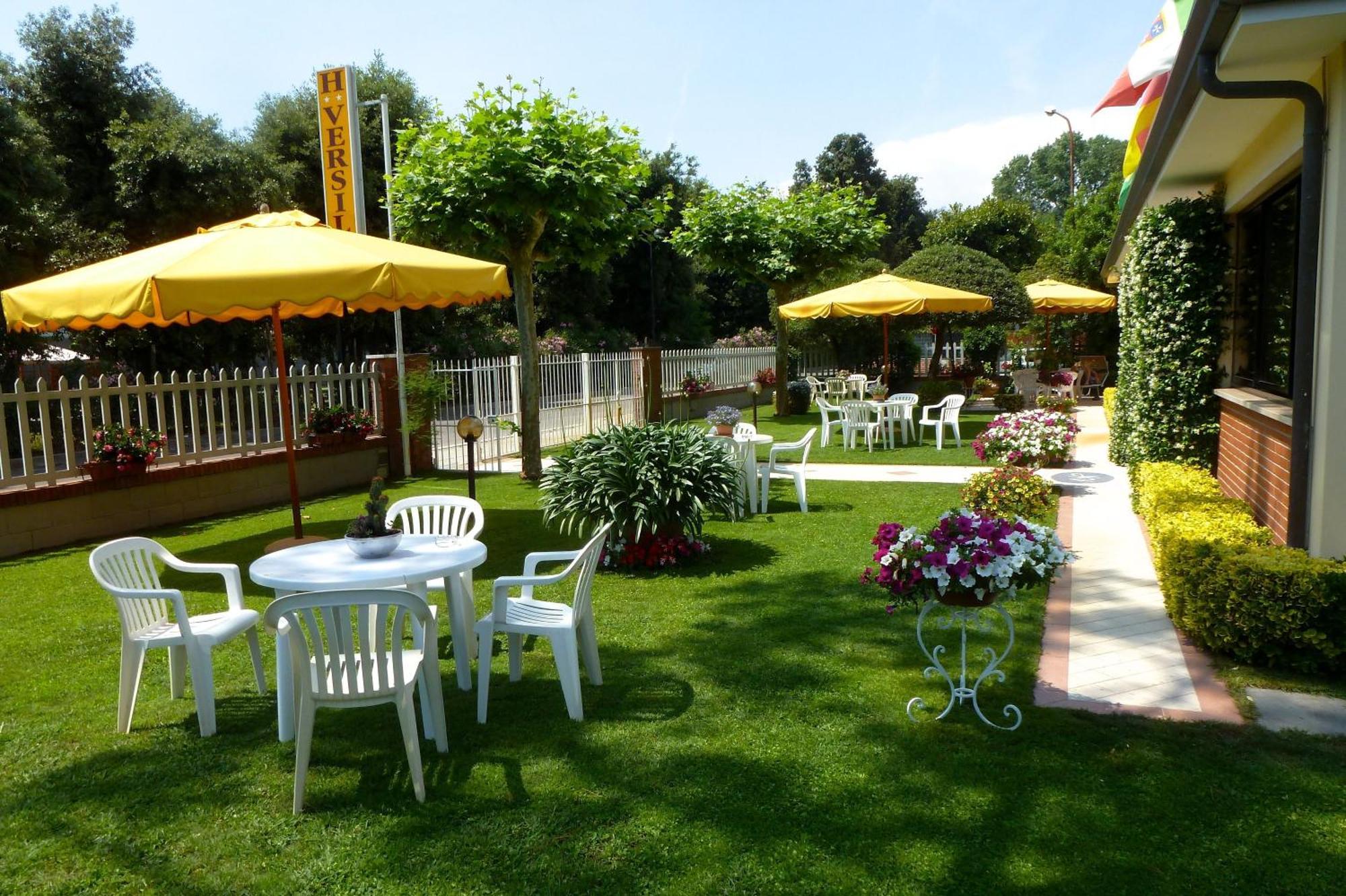 Hotel Versilia Lido di Camaiore Dış mekan fotoğraf