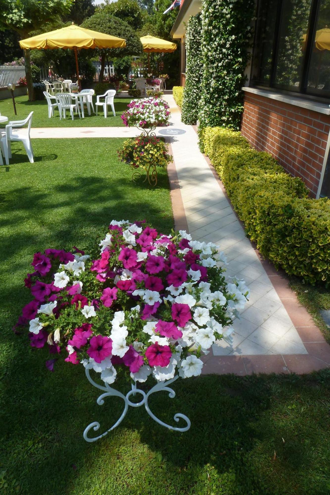 Hotel Versilia Lido di Camaiore Dış mekan fotoğraf