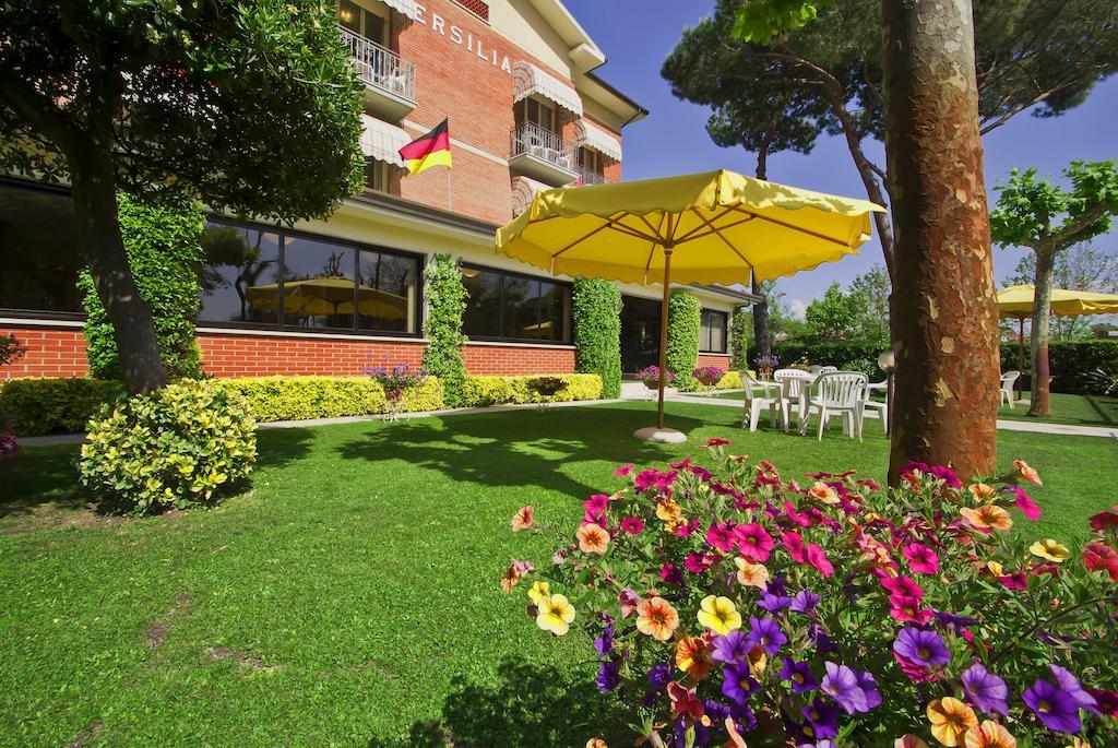 Hotel Versilia Lido di Camaiore Dış mekan fotoğraf