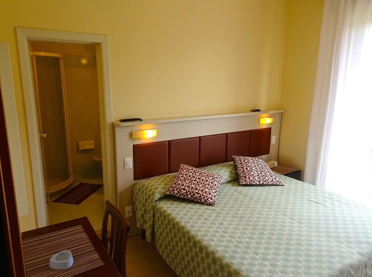 Hotel Versilia Lido di Camaiore Dış mekan fotoğraf