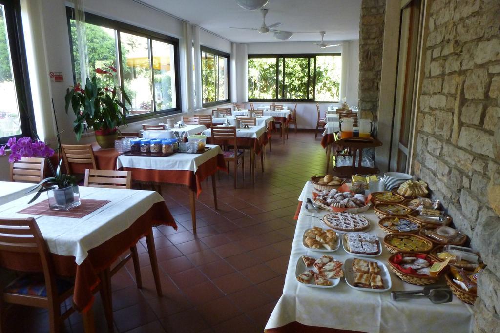 Hotel Versilia Lido di Camaiore Dış mekan fotoğraf